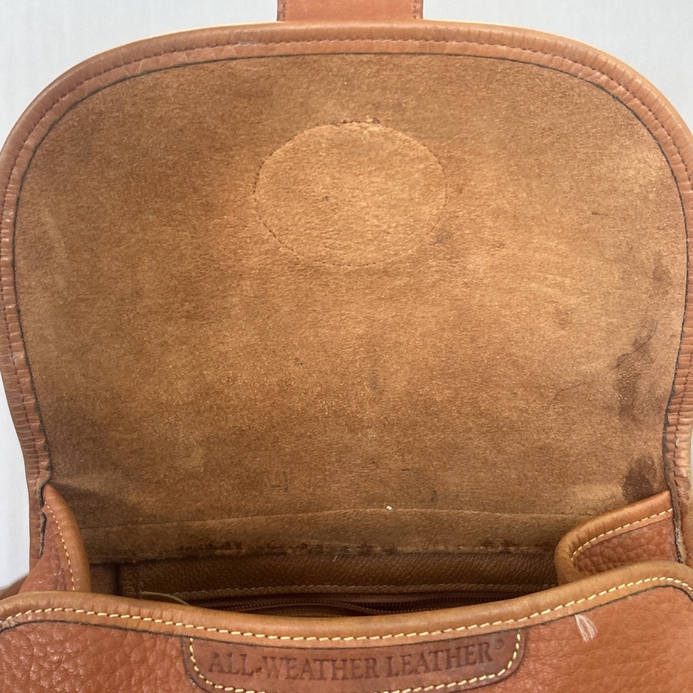 Vintage Dooney Bourke Essex All Weather Saddle Leather Crossbody Bag Purse - Picture 8 of 16